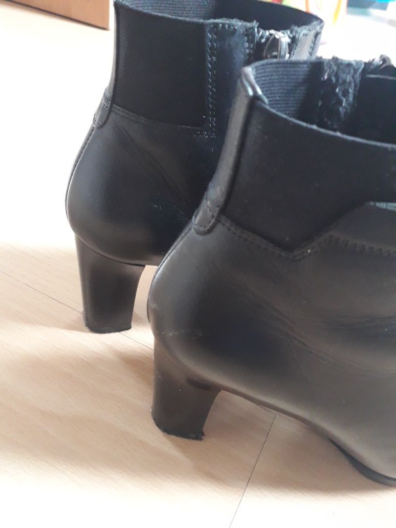 Kozaki botki czarne skór a na słupku 7 cm