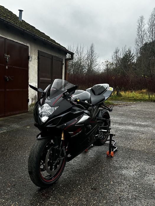Suzuki GSXR 1000 K6