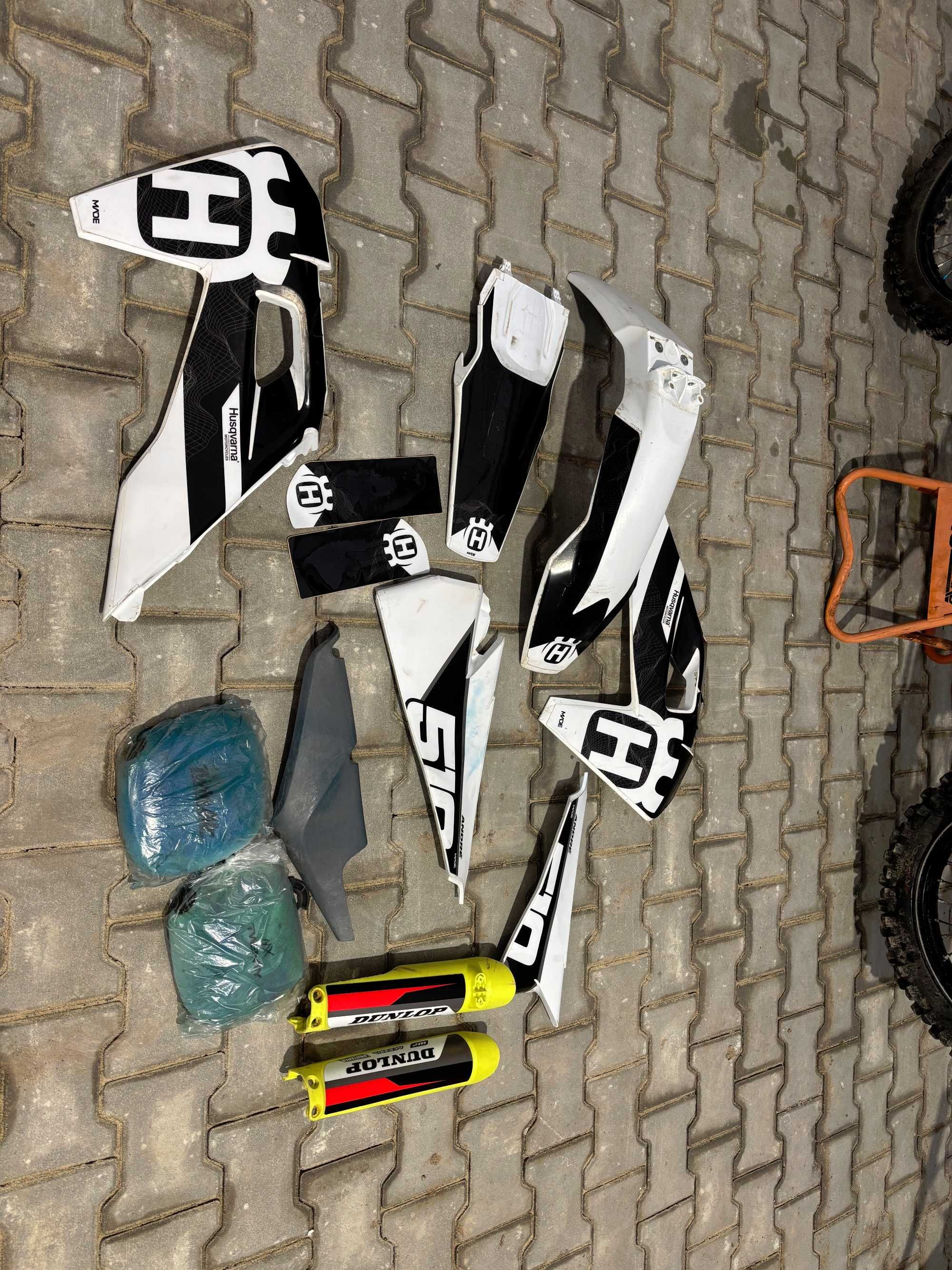 Husqvarna tc 125 rok 2021 drugi komplet plastików sx,cr,yz fmf