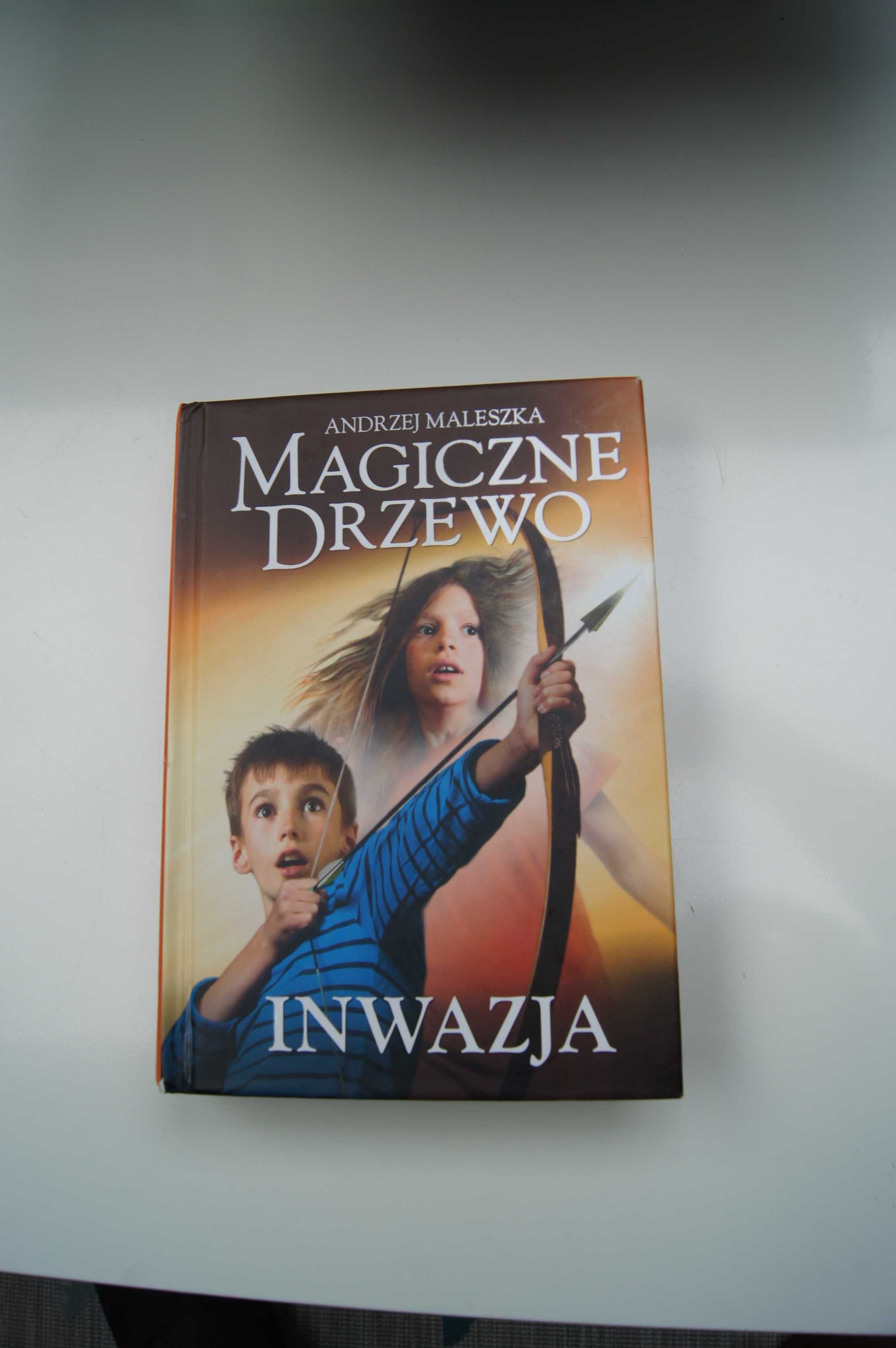 Książka: Magiczne Drzewo. Inwazja