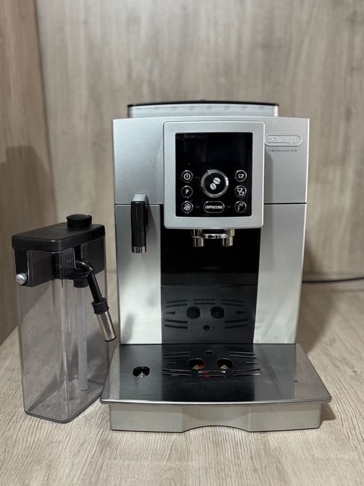 deLonghi capuchino домашня/офісна кавоварка в ідеальному стані
