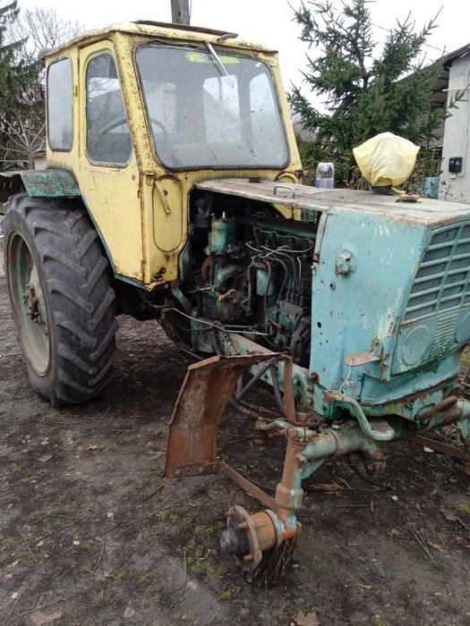 Продам трактор ЮМЗ 6