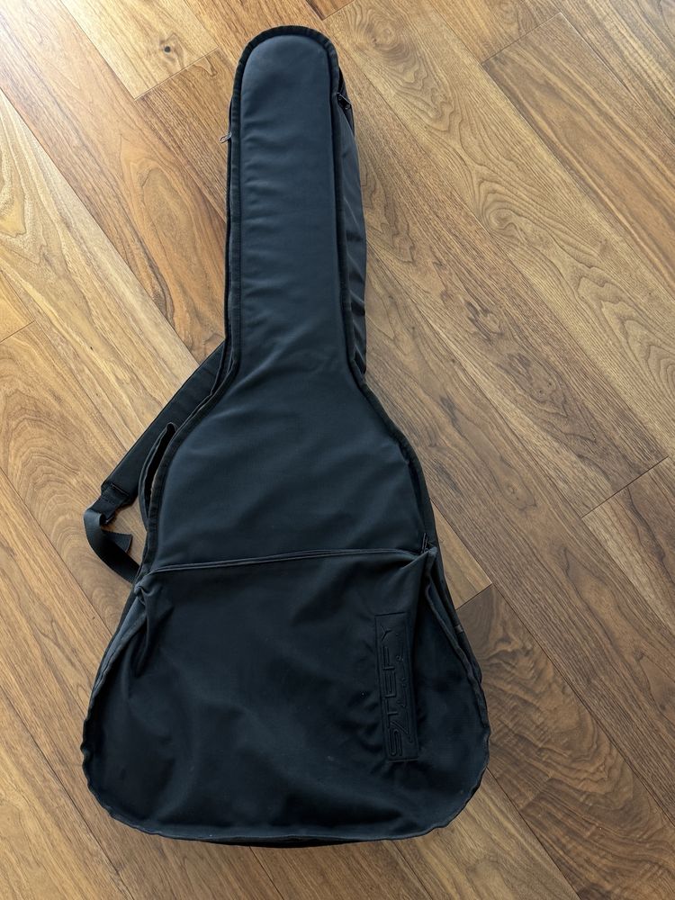 Pokrowiec/ futerał na gitarę 113cm x 50cm