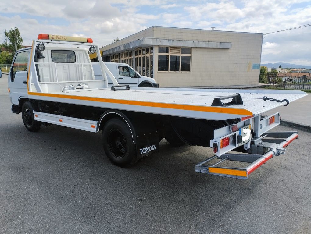 Toyota Dyna 280 Ligeira