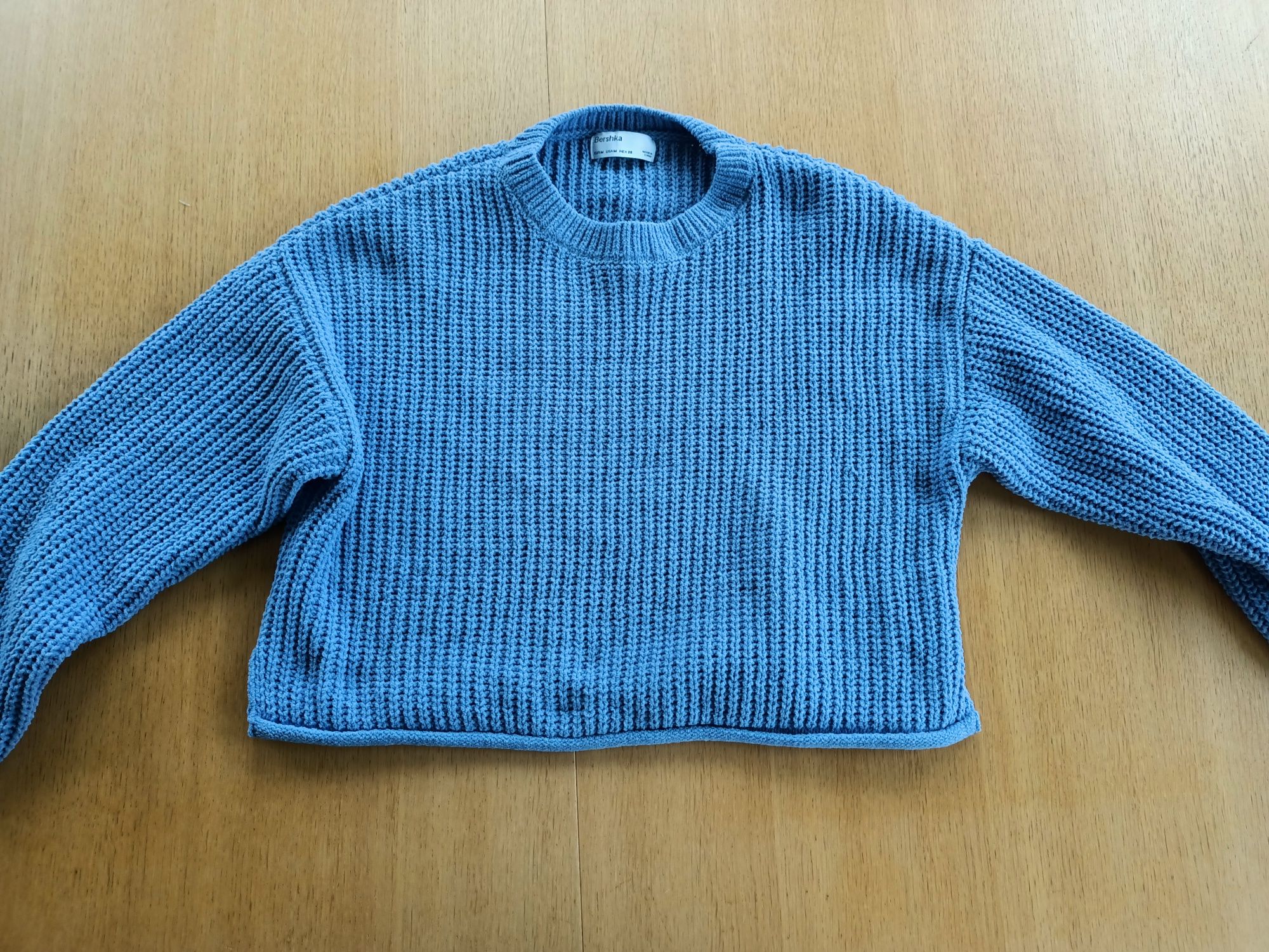 Sweter Bershka -M niebieski