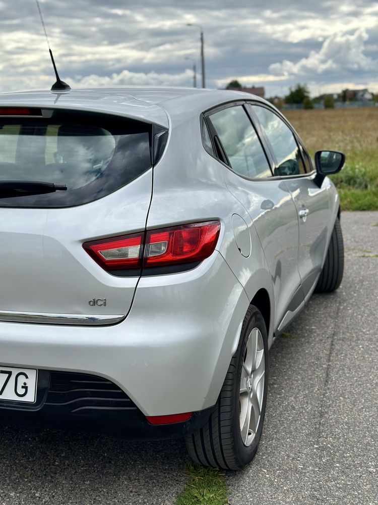 Renault Clio IV 1.5 dci 2012 rok