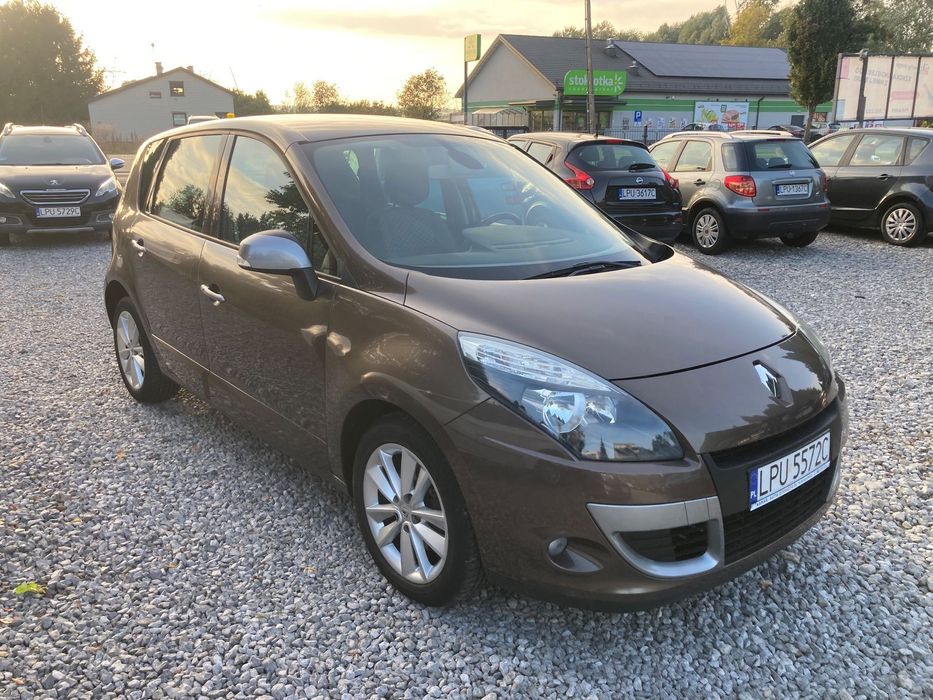 Renault Scenic 1.6 benz. serwis zarejestrowany navi