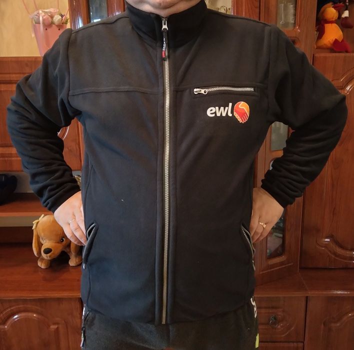 Толстовка , нова !!!