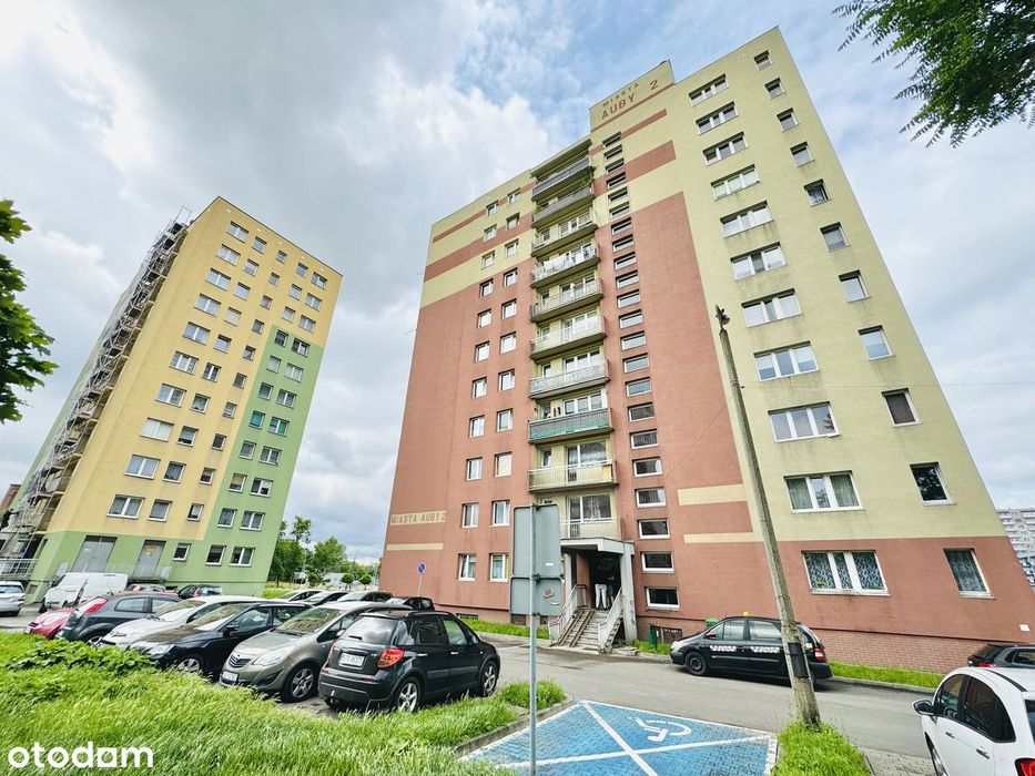 3 pok. mieszkanie na sprzedaż 57 m2, Czeladź ul. Miasta Auby, CENTRUM