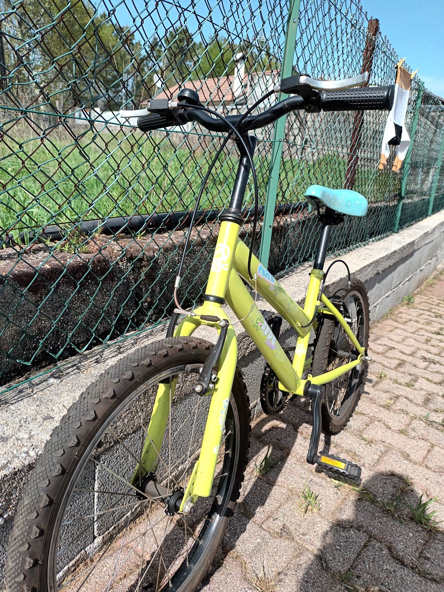 Vendo bicicleta de jovem