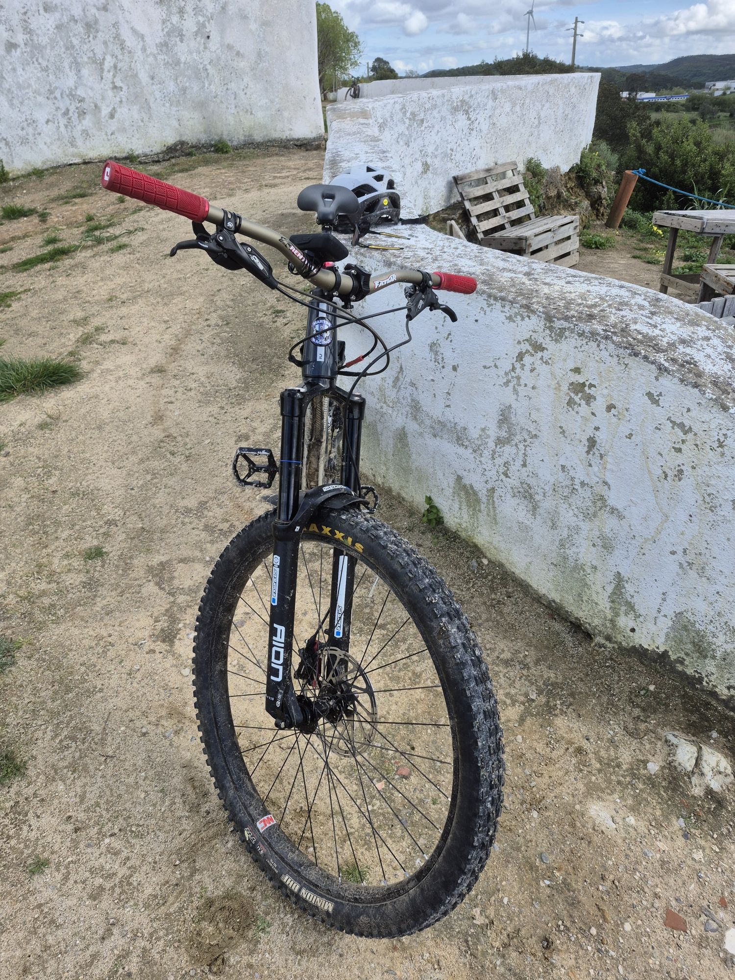Rockrider AM fifty upgraded BTT L