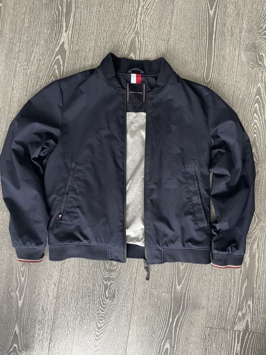 Куртка/Бомбер Tommy Hilfiger