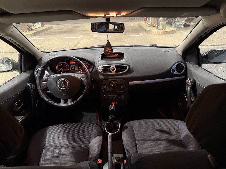 Grande oportunidade  Renault clio 2008