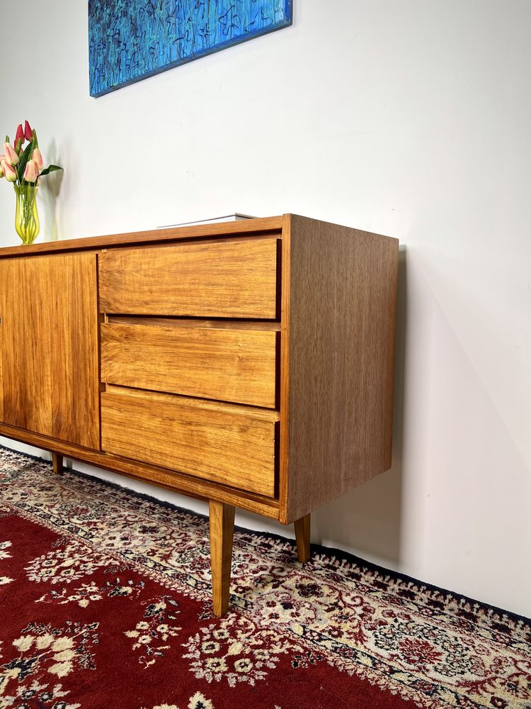 Komoda PRL sideboard Swarzędz lata 60 orzech mat vintage kolekcje