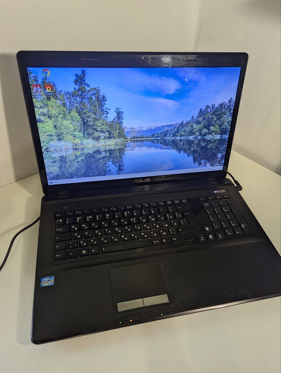 Asus a93s 18.4 ° Full HD, Core i7 , Nvidia, 16gb ОЗУ, SSD, HDD 1TB!