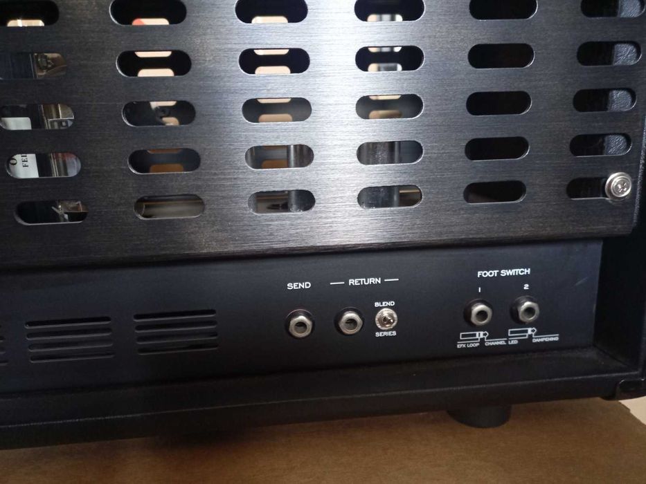 Ibanez TN120 THERMION GUITAR AMPLIFIER HEAD гитарный усилитель голова