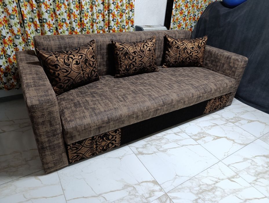 Продам диван еврокнижка