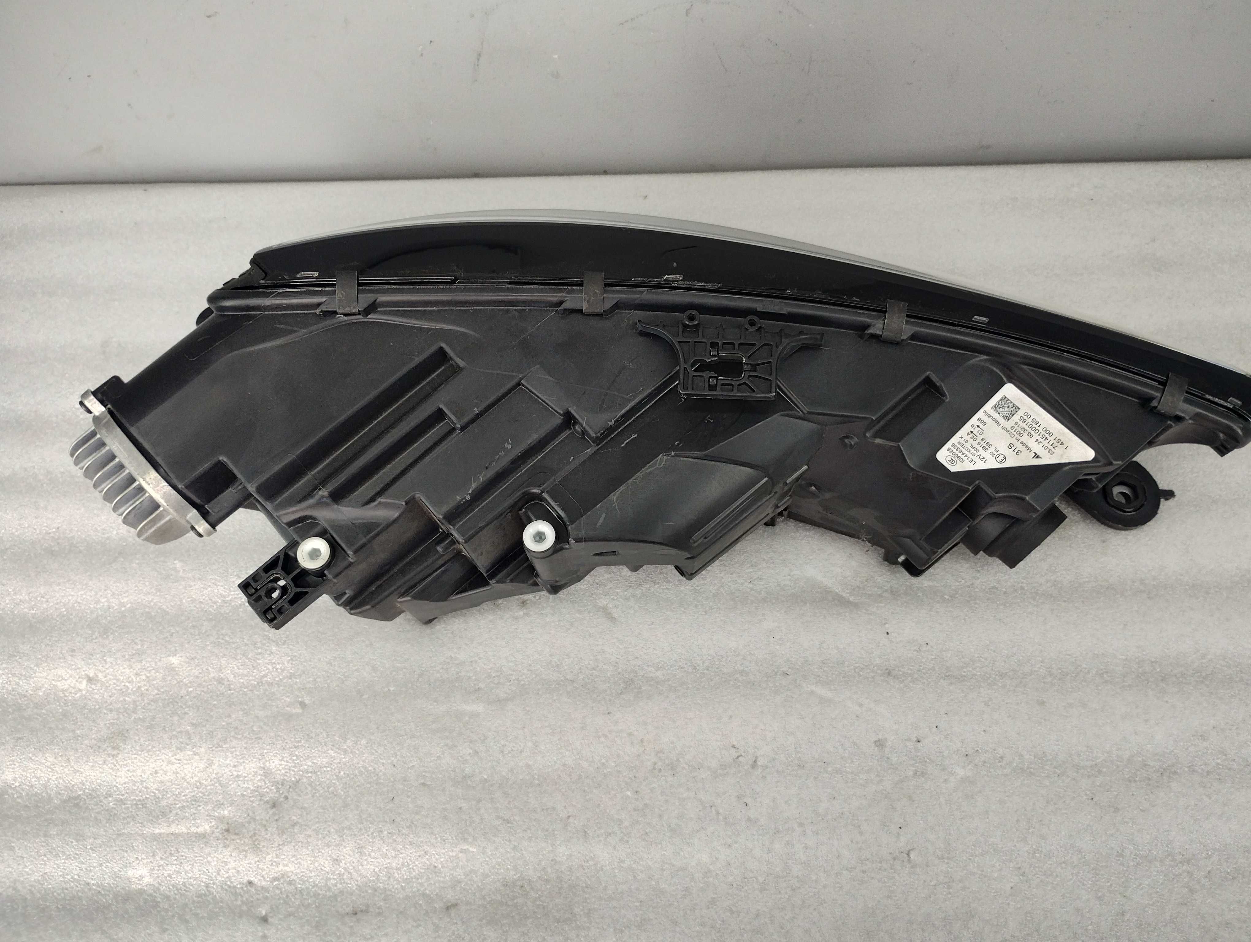 Lampa Reflektor Lewy Audi A4 B9 Matrix XENON EU! NOWA!