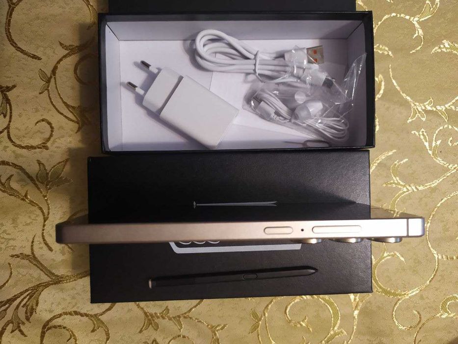 Новий Samsung S25 Ultra (12/512)gb 5G .