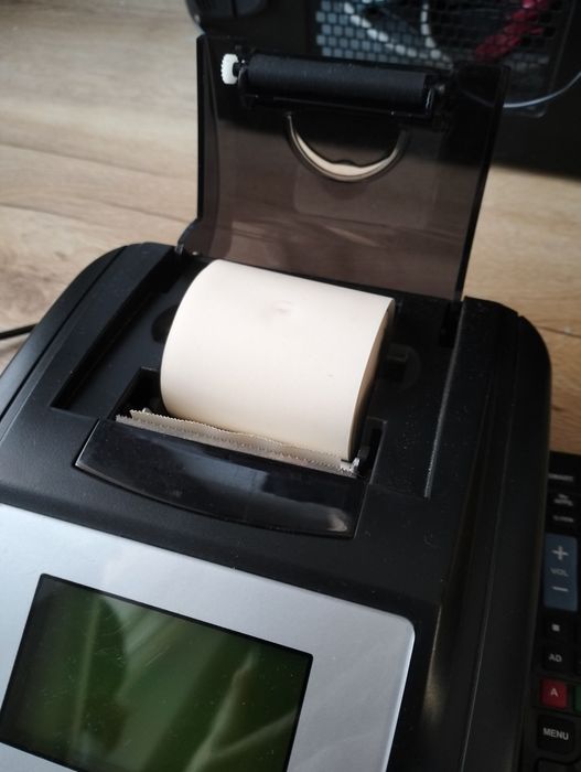 Drukarka laserowa paragonów, odtwarzacz DVD, pamięc RAM i inne