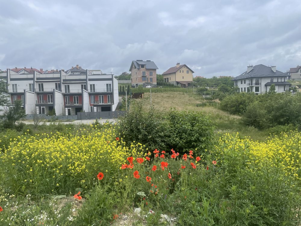 Продаж ділянки під забудову Солонка  бічна Коновальця!