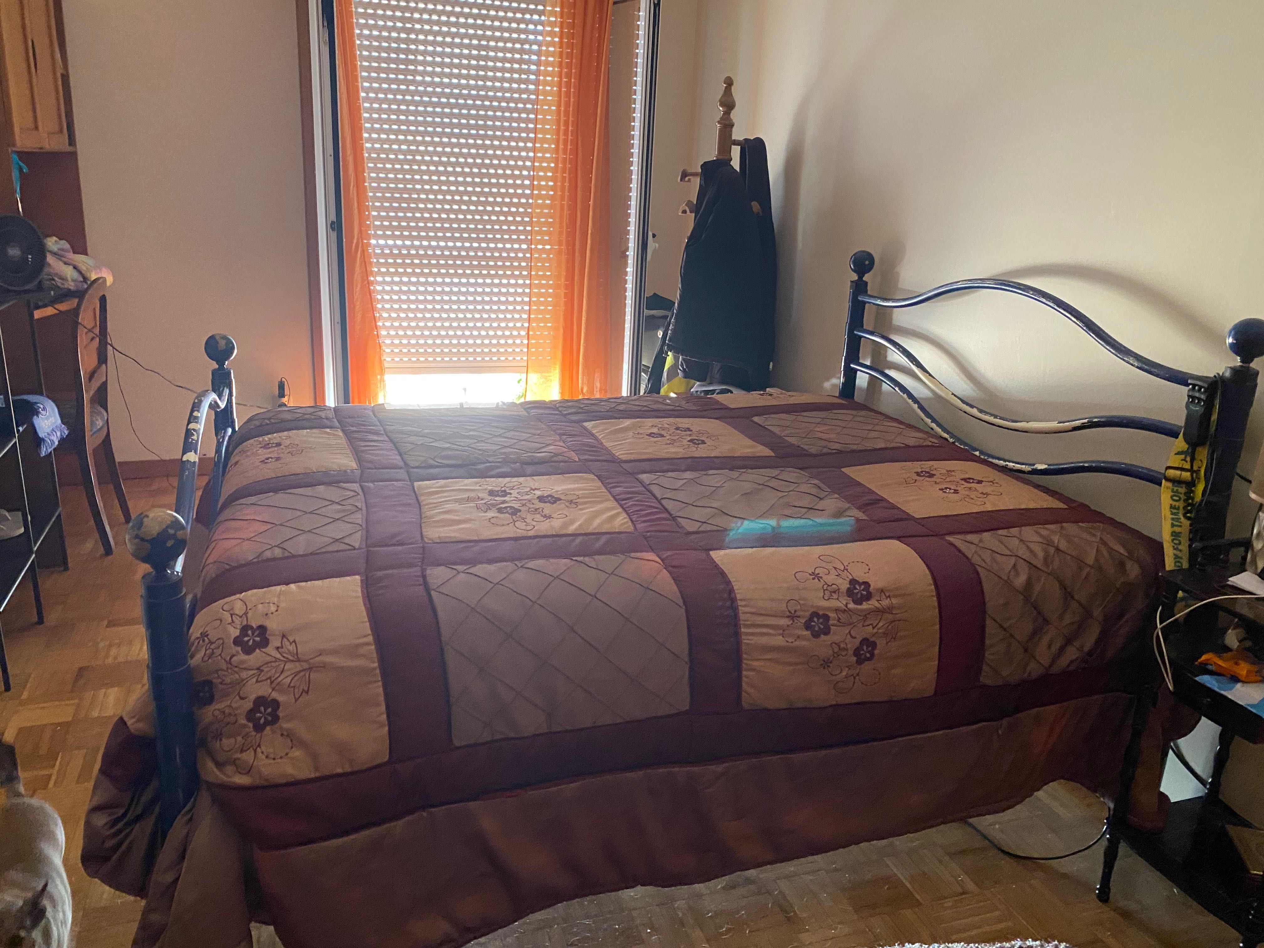 NOVO PREÇO - Cama de Ferro como nova