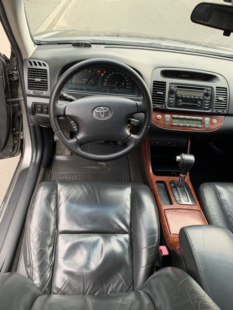 Toyota camry 30 3.0 бензин газ