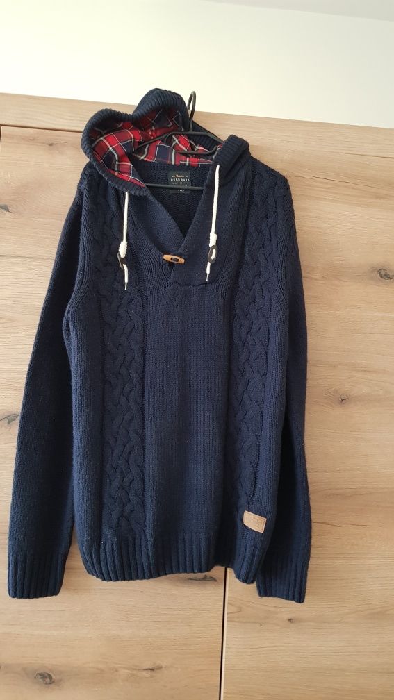 Sweter męski XL z kapturem