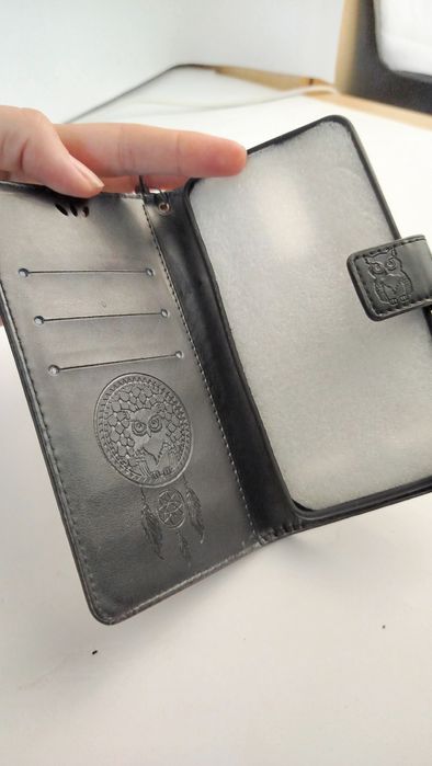 Чохол-книжка чорний на Lenovo K7 новий безкоштовно