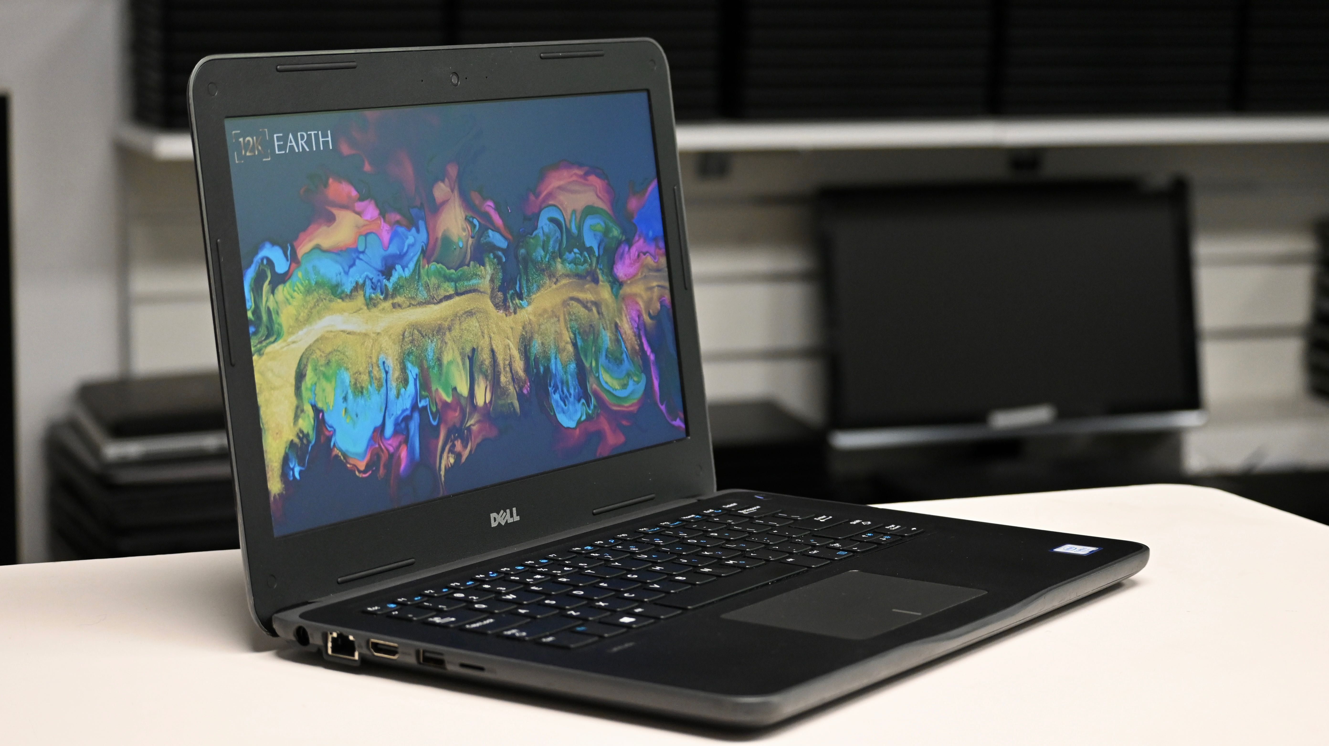 Laptop Biznesowy Dell Latitude 13" 3380 | i5-7gen 16GB RAM 256GB SSD |