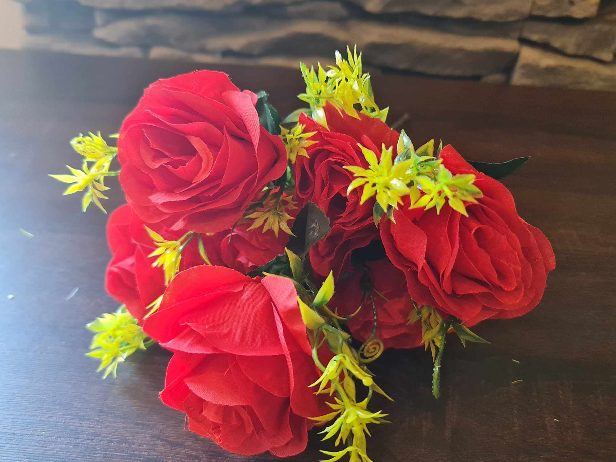 Bukiet sztucznych kwiatów czerwone 38cm 48TKNKW