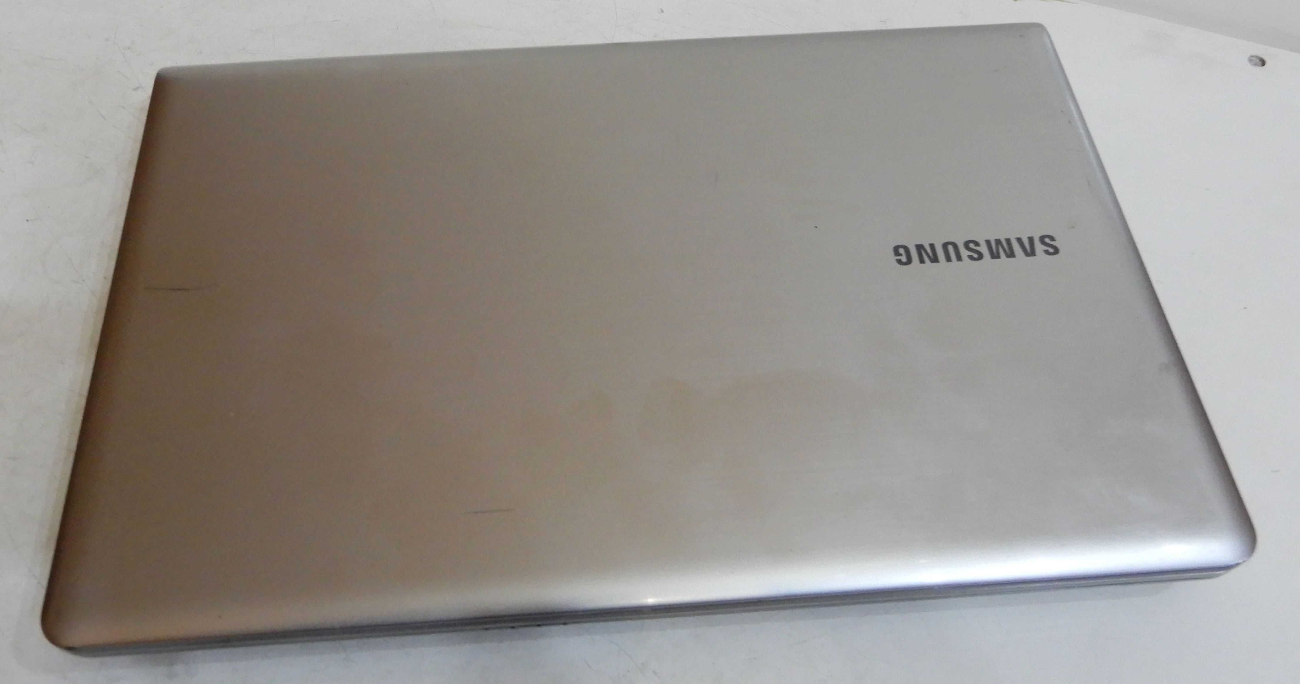 Laptop  Samsung - NP 355E5C- SSD