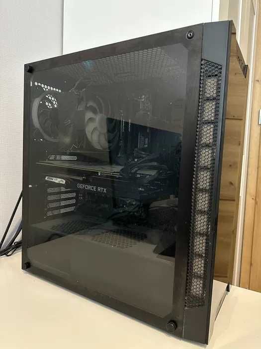 Komputer do gier RTX 2070 GAMING 8GB  i5-9400F 16GB RAM + monitor