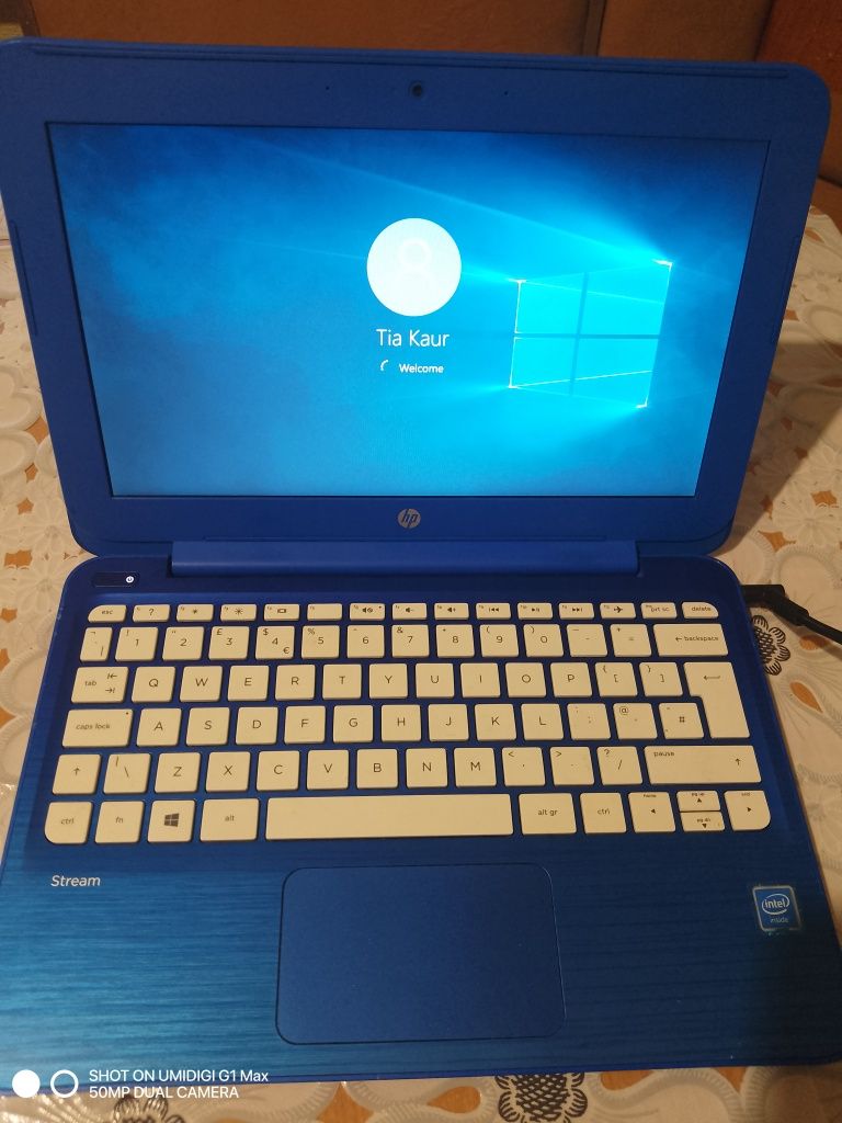 Ноутбук HP Stream mini 11-r000ur (N8J54EA) Blue
