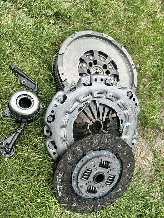 Демпфер+комплект зчеплення+вижимний MB Sprinter 3.0CDI OM642 06-