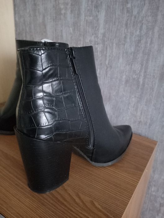 Botki damskie 39/25cm Jenny Fairy