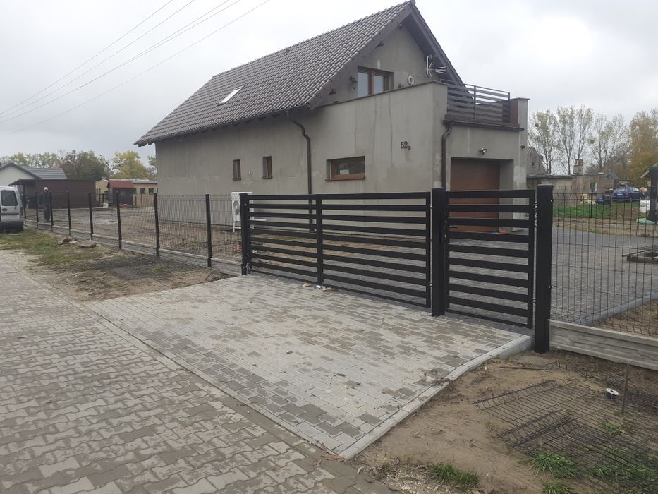 Ogrodzenie panelowe z  montażem