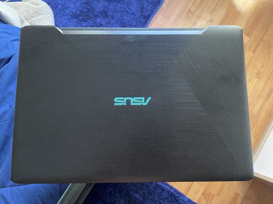 Pc asus ledtop em bom estado