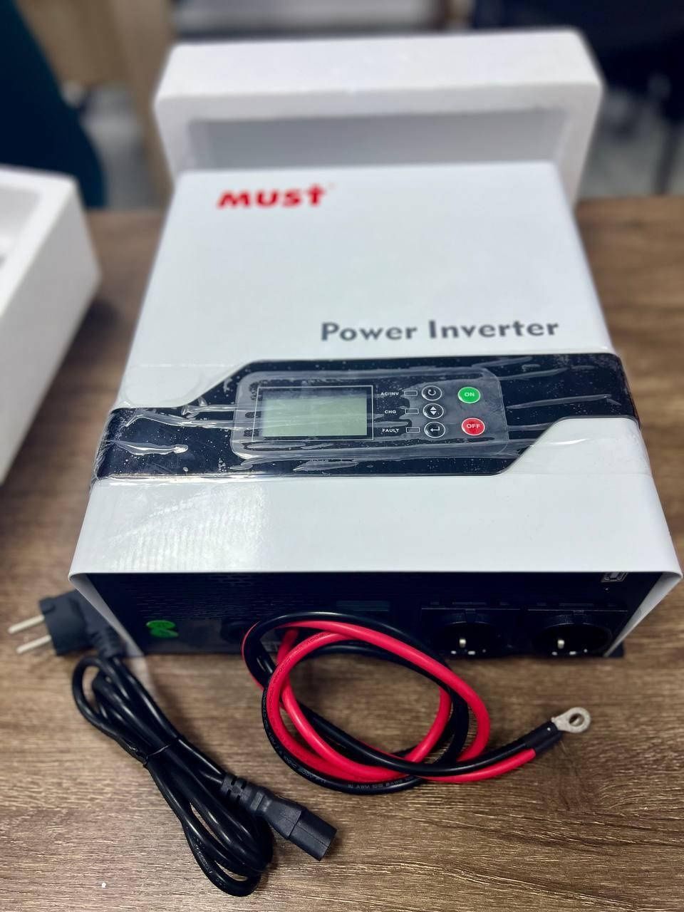 Новий ДБЖ (Інвертор) Must Power EP20-1000 PRO 1kW на гарантії