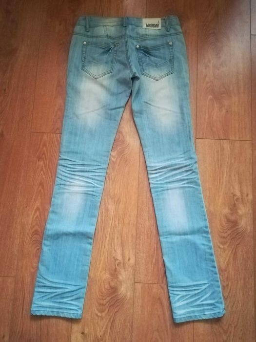 Jeansy damskie jak nowe rozmiar 38