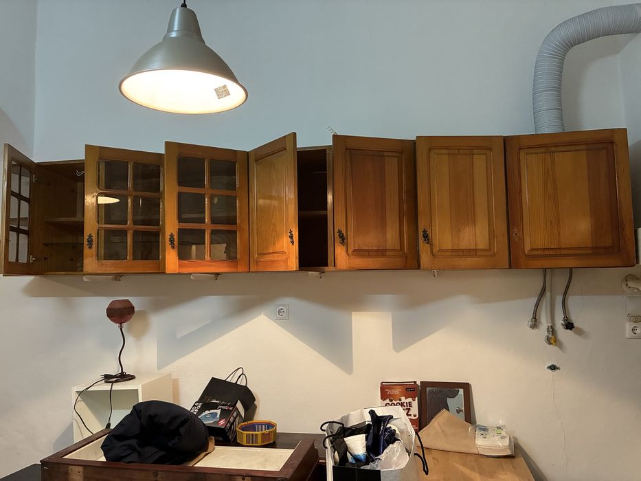 Moveis Parede Cozinha Vassoureiro + Mesa Madeira + Movel Apoio