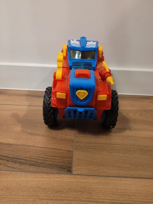 Super Things Zings, Hero Monster Roller