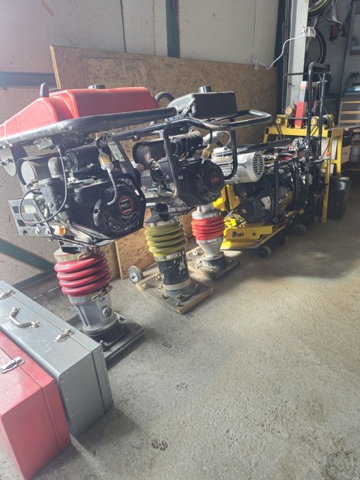 вібронога віброплита мотобур відбійник бітономішалка