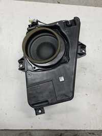 Subwoofer Kia Sorento III