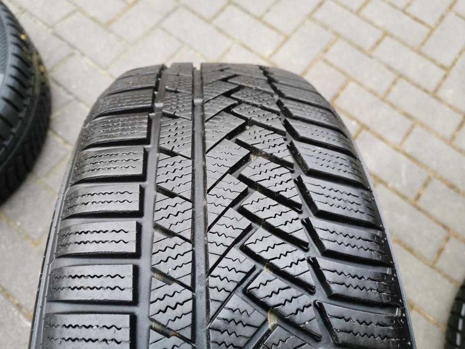 205/50 93H R17 CONTINENTAL WC TS850P 8mm 2020r Zimowe Opony 4szt