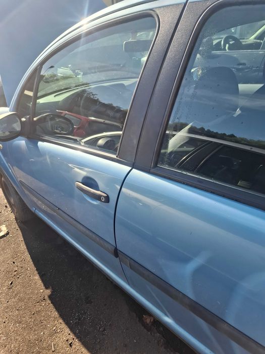 Szyba boczna Citroen C3 I