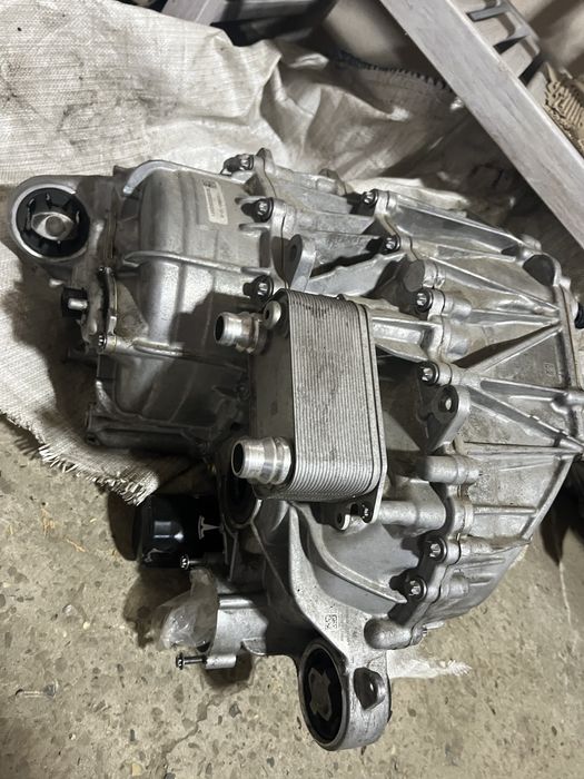 Двигун передній tesla m3