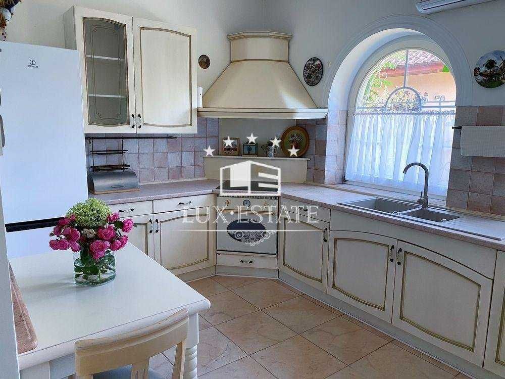 Оренда будинку 500м²  з виходом на Дніпро    в КОНЧА-ЗАСПЕ