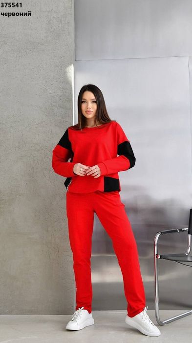 Костюм новий 48 розмір