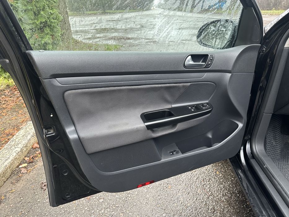 Volkswagen Golf V 1.9 TDI